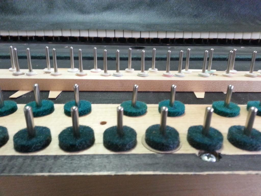 Wurlitzer 106 Key Bed