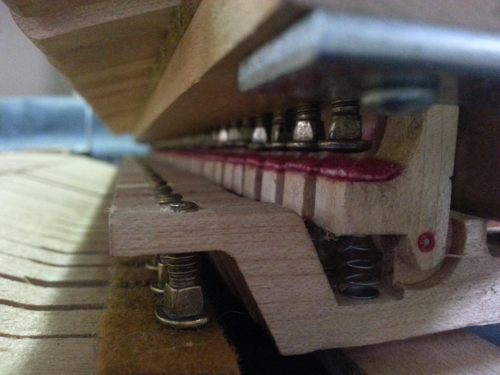 Wurlitzer 106 Whip Fly Felts