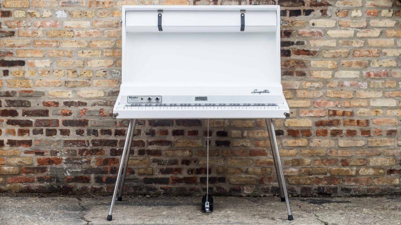 Custom Shop: White Rhodes and Marshall Amp Combo