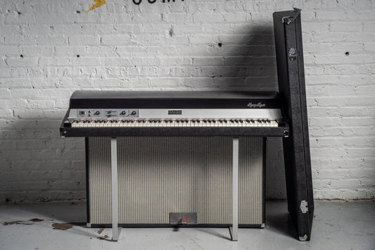 Flagship: 1979 Rhodes Mark I Suitcase 88 Restoration