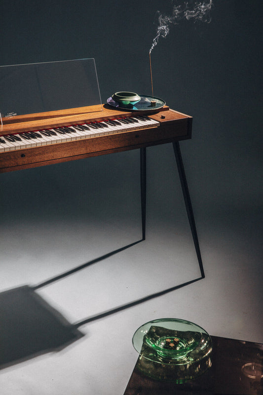 Refined Elegance pt II: Walnut Clavinet D6