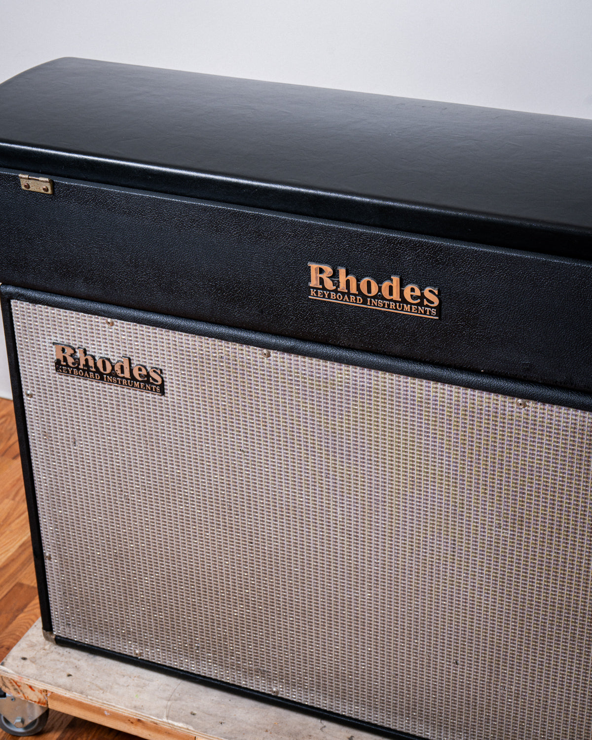 1975 Rhodes Mark I Suitcase 88 "Alberta"