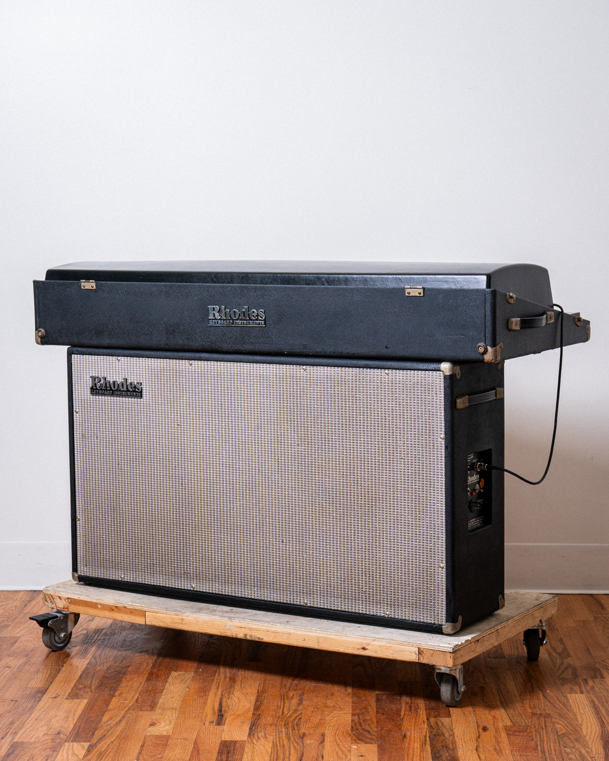 1975 Rhodes Mark I Suitcase 88 "Alberta"