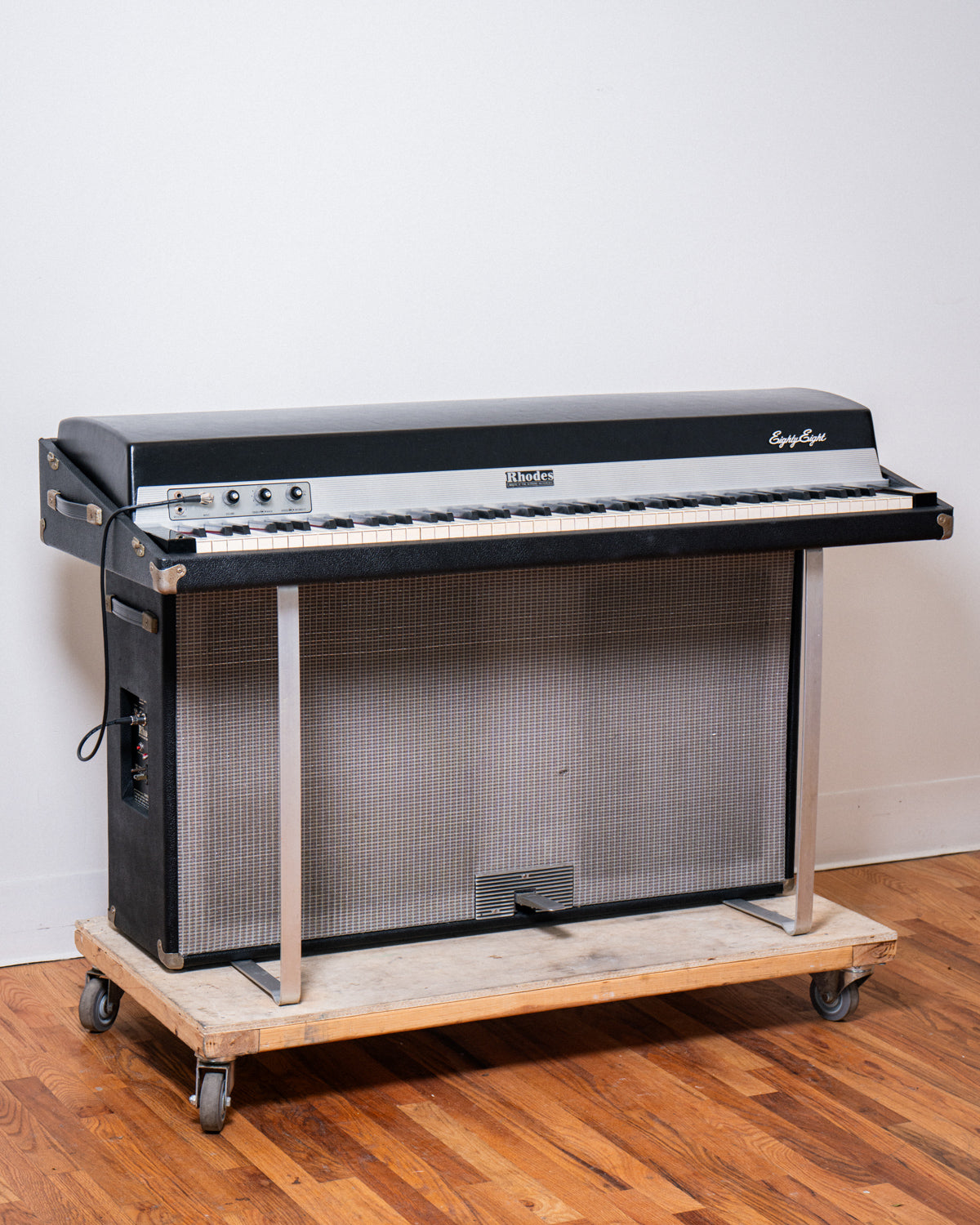 1975 Rhodes Mark I Suitcase 88 "Alberta"