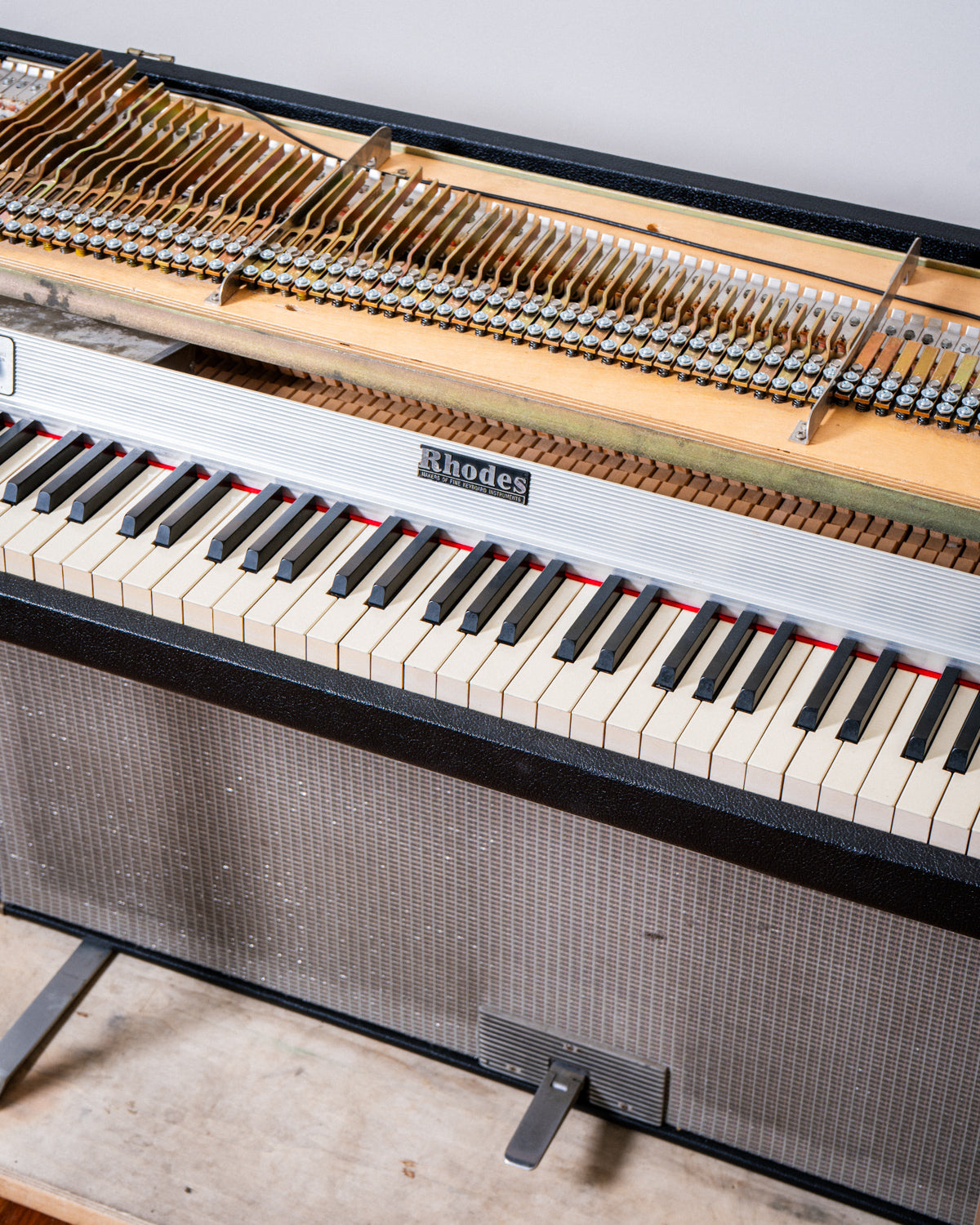 1975 Rhodes Mark I Suitcase 88 "Alberta"