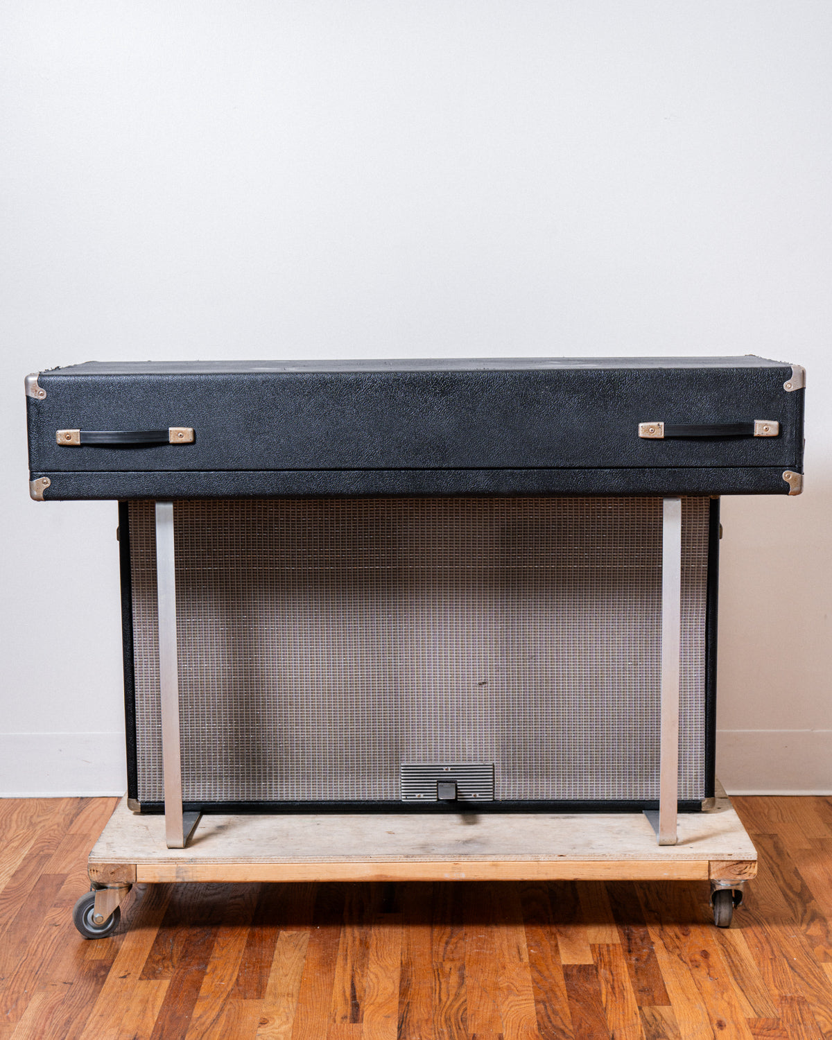 1975 Rhodes Mark I Suitcase 88 "Alberta"