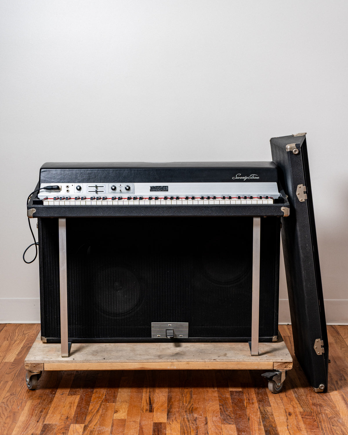 1978 Rhodes Mark I Suitcase 73 "Greg"