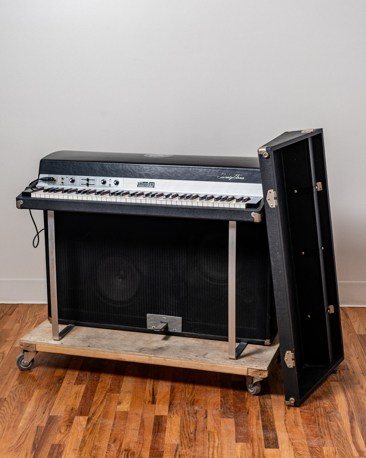 1978 Rhodes Mark I Suitcase 73 "Greg"