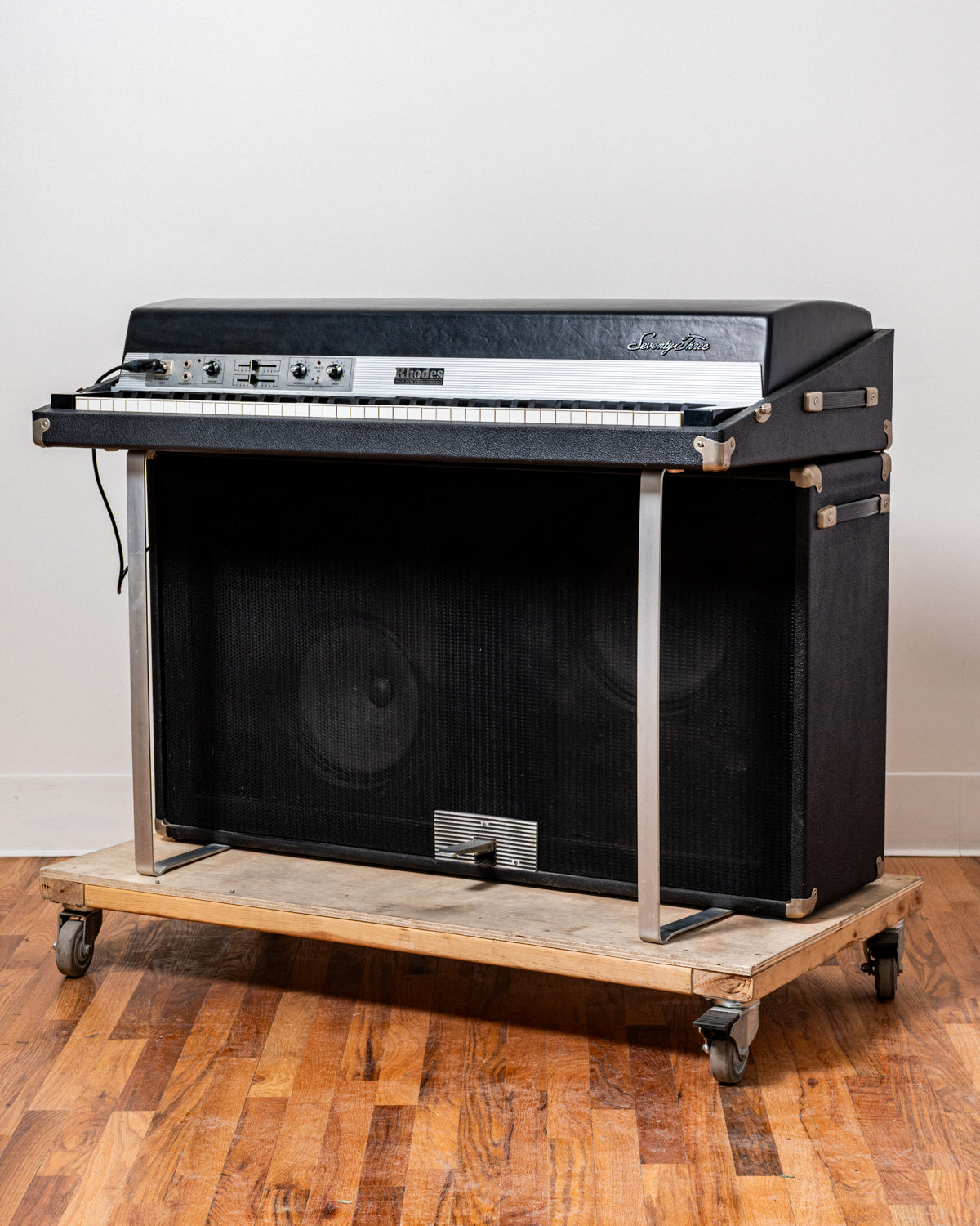 1978 Rhodes Mark I Suitcase 73 "Greg"
