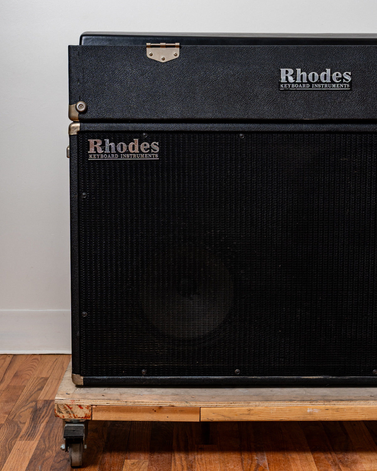 1978 Rhodes Mark I Suitcase 73 "Greg"