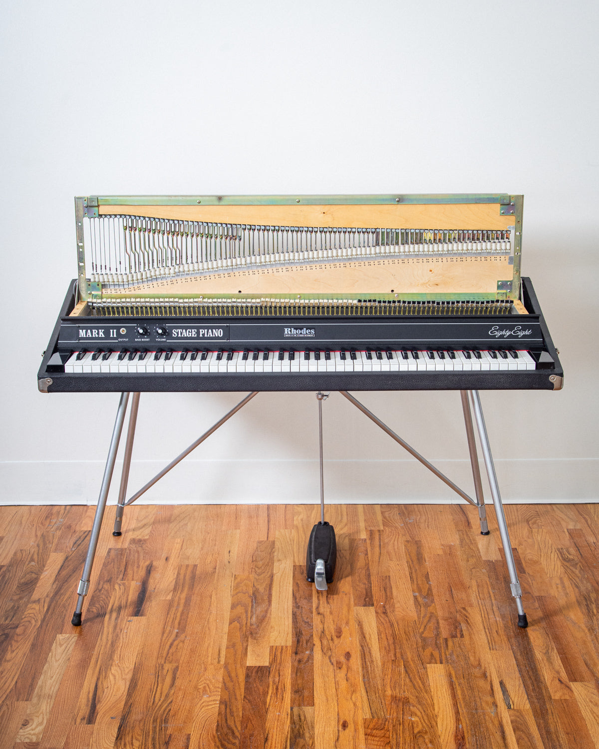 1982 Rhodes Mark II Stage 88 "Thompson"