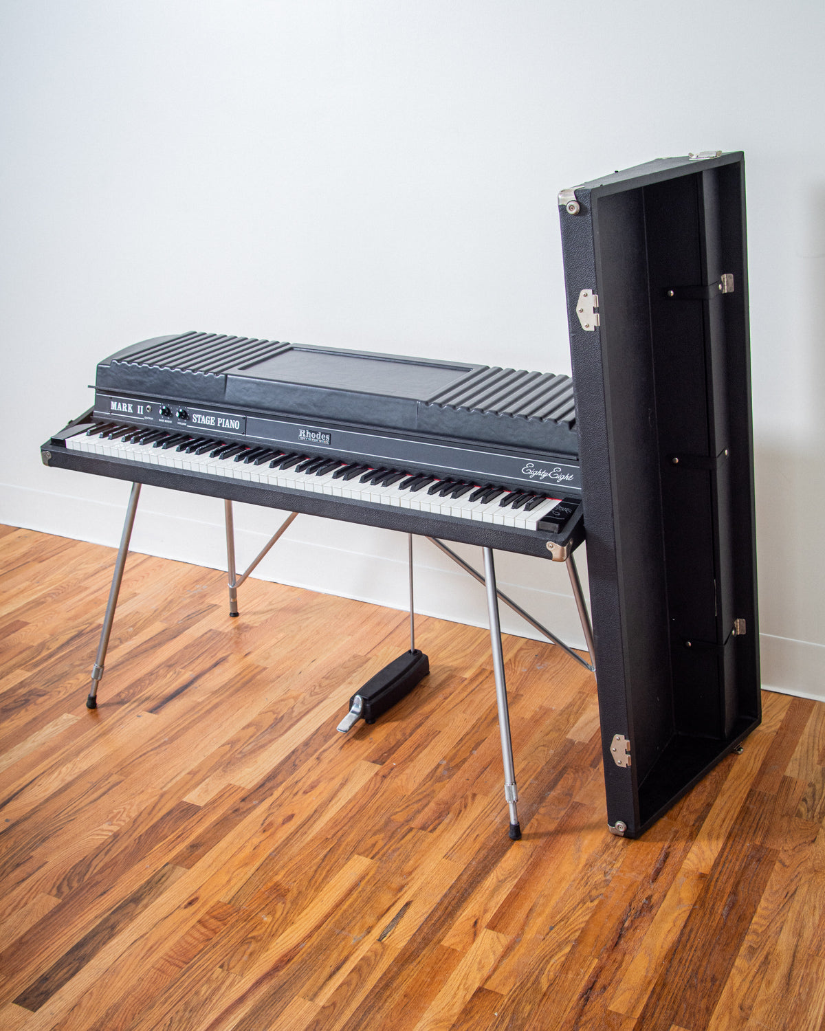 1982 Rhodes Mark II Stage 88 "Thompson"