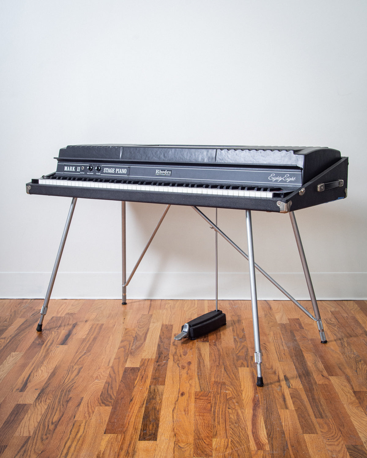 1982 Rhodes Mark II Stage 88 "Thompson"