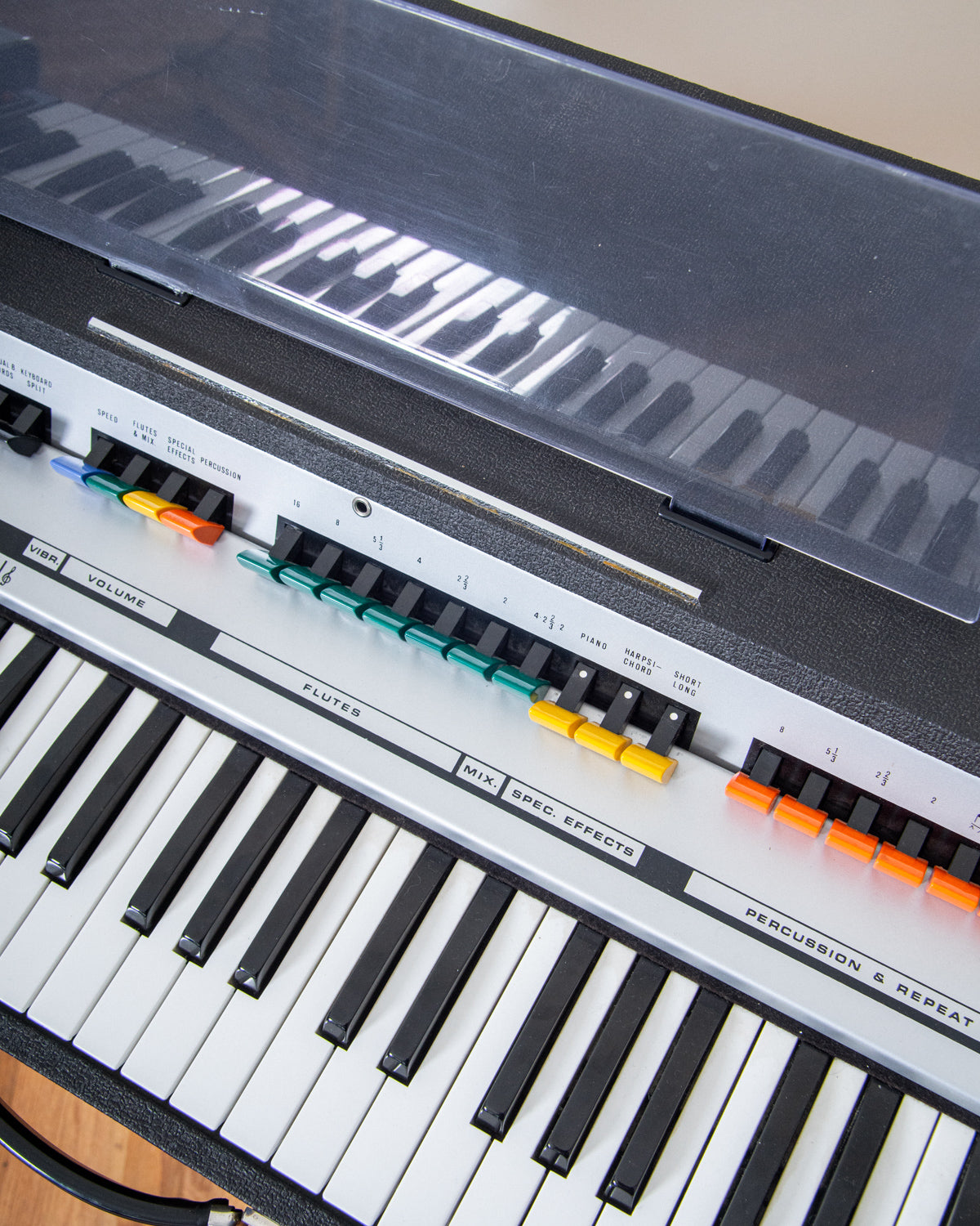 Farfisa VIP 345 with Leslie 825