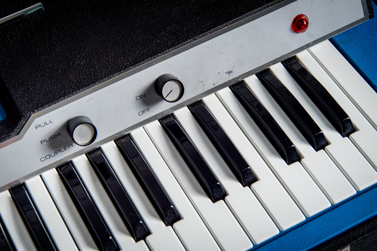 Howard Combo Organ (Late 1960's)