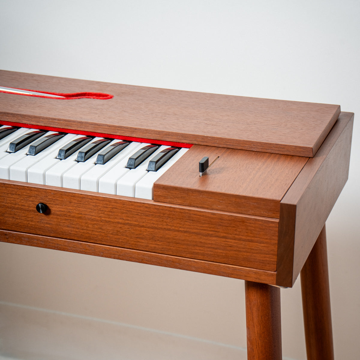 Hohner Clavinet Cosmetic Customization