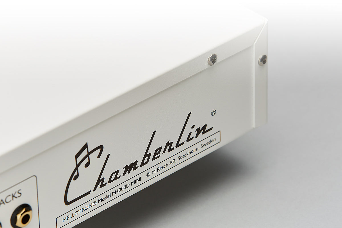 Mellotron M4000D Mini, white, rear panel detail