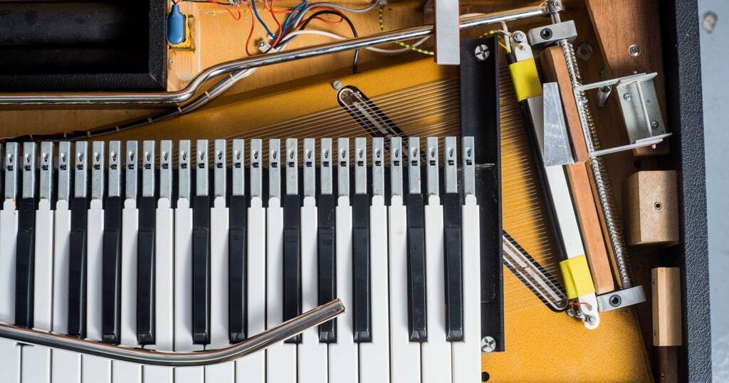 Services The Chicago Electric Piano Co.