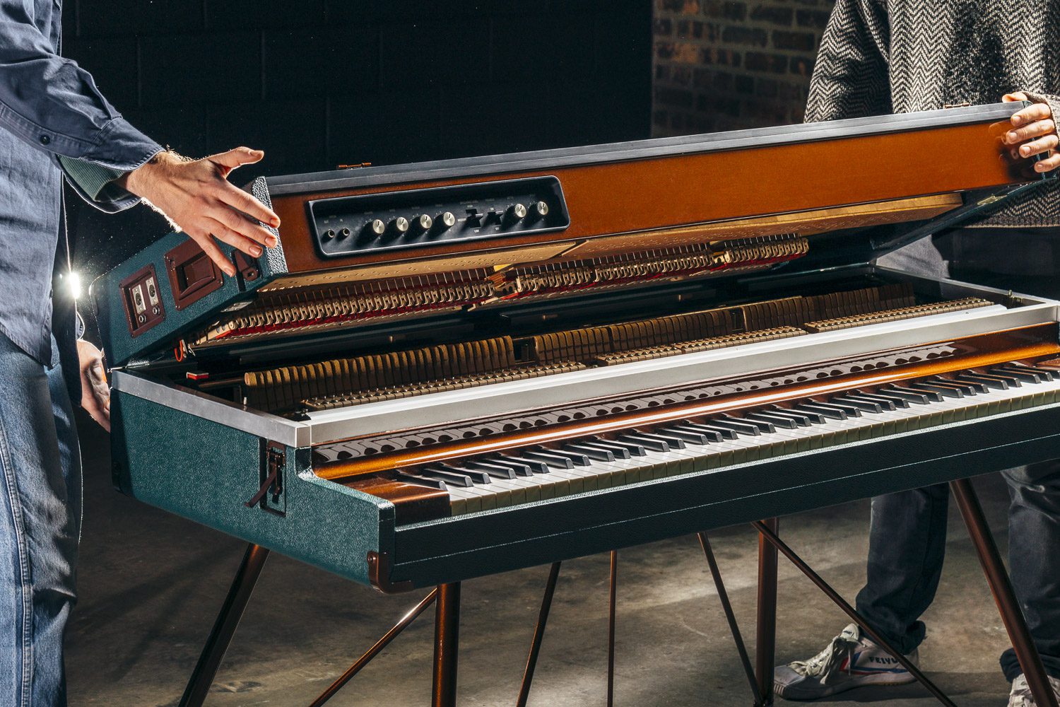 A Stunning Custom Shop Yamaha CP-80 – The Chicago Electric Piano Co.